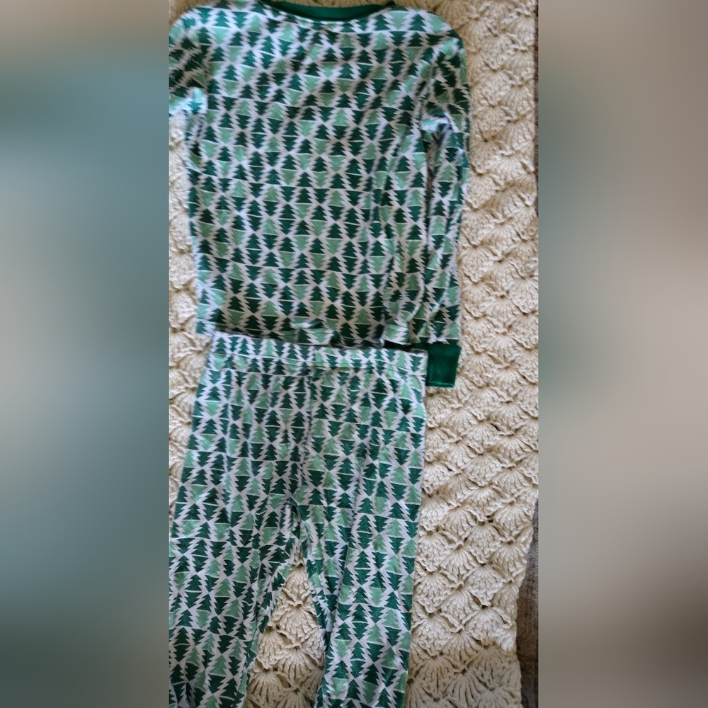 Carter's Green and White Tree  Kids Pajama Set